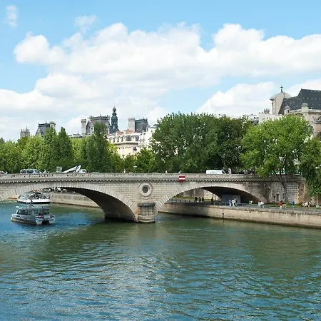 Anjou St Louis Paris